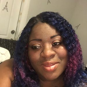 Meet your Posher, Richelle